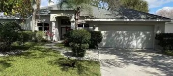 Cheery 4 Bedroom Pool Villa