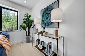 Interior - East Austin Condo with Rooftop Deck - Quinn (Austin)
