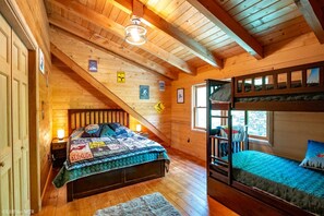 4 Schlafzimmer, kostenloses WLAN, Bettwäsche