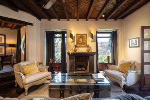 Luxury Villa | Living area