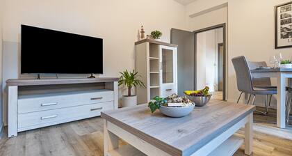 Holiday Apartment 'Renovated Dream Place in Linden' with Shared Terrace & Wi-Fi