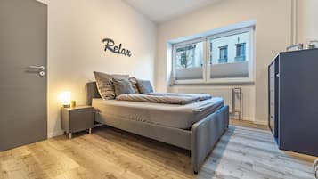 1 bedroom, free WiFi, bed sheets