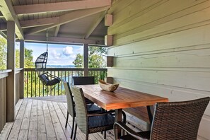 Outdoor dining - Private, Modern Lakeview Cabin with Hot Tub & Wrap-Around Deck (Sevierville)