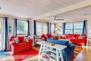 TV, fireplace, DVD player