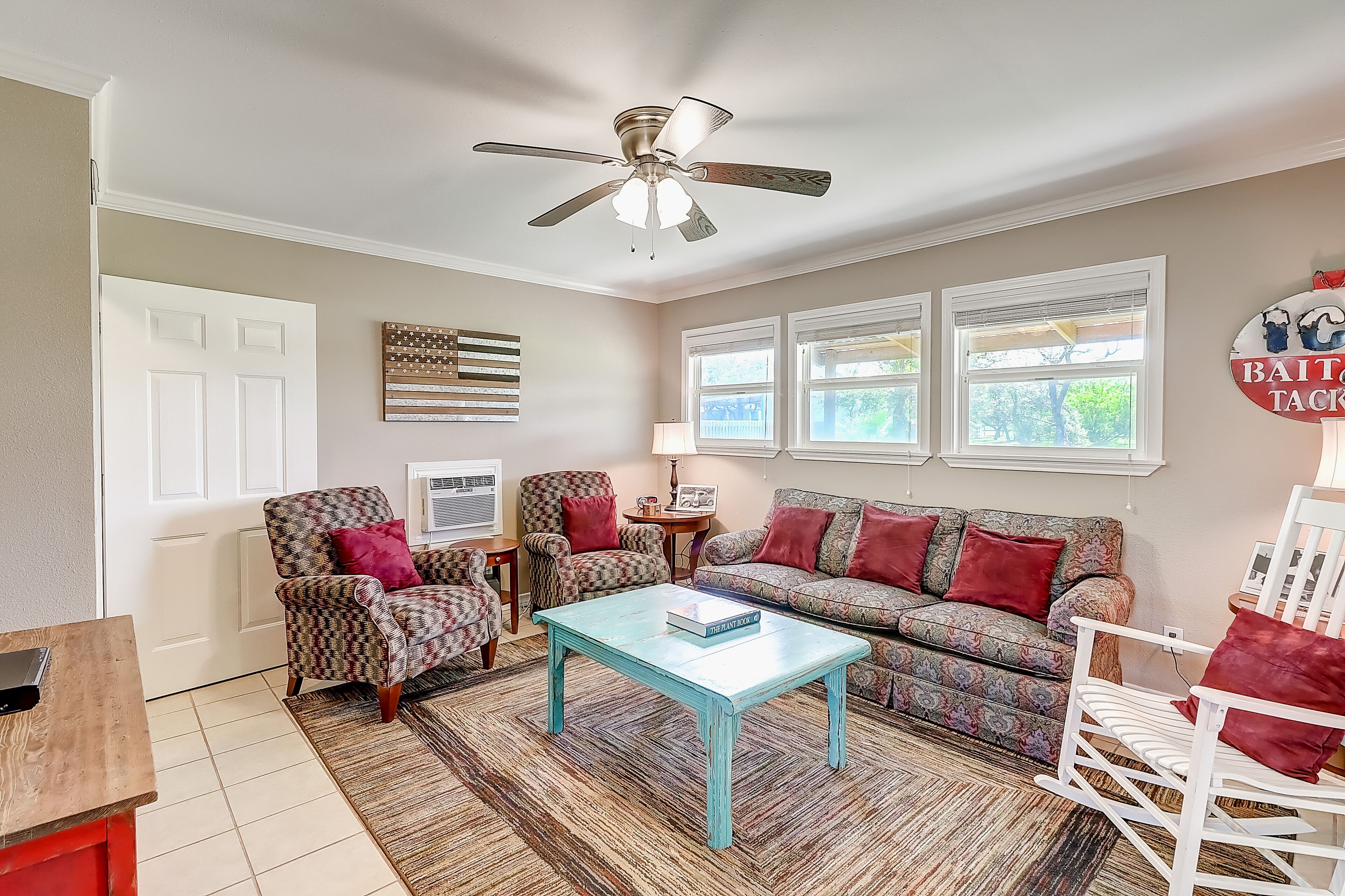 Lovely dog-friendly waterfront home with firepit, grill, balcony, & washer/dryer