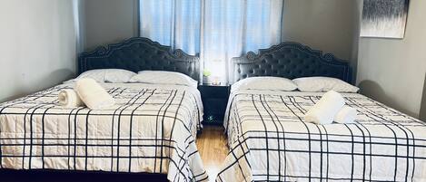 2 bedrooms, desk, iron/ironing board, free WiFi