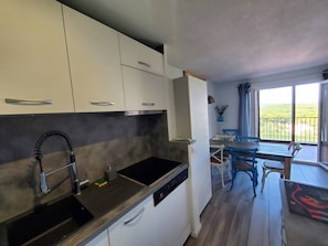 Fridge, microwave, oven, dishwasher