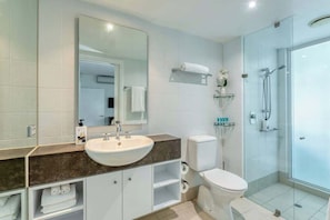 Shower, hair dryer, shampoo