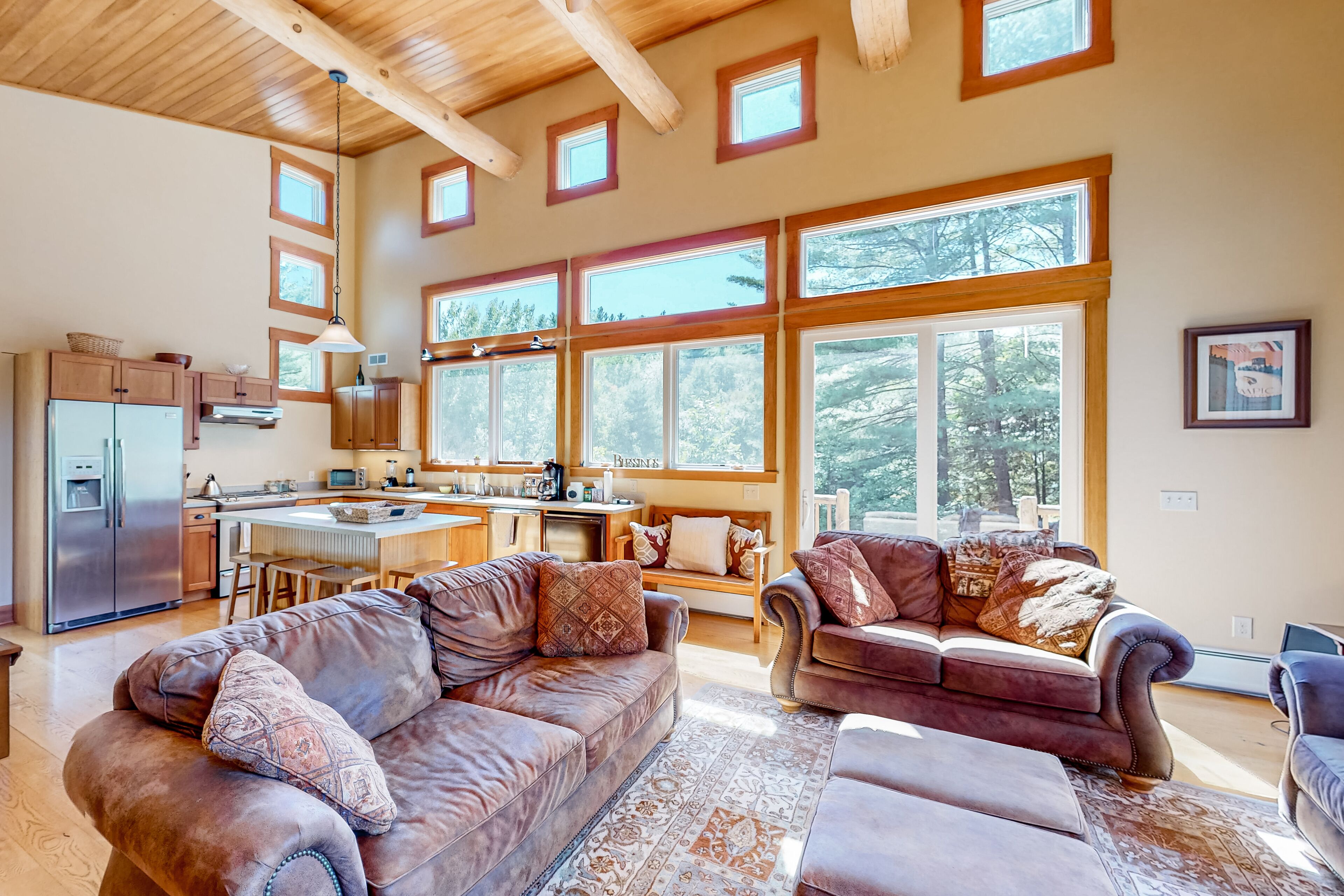 TV, fireplace, DVD player