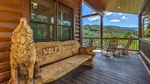 House, 5 Bedrooms | Terrace/patio