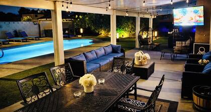 ESCAPE THE MADNESS with no better place to relax! NEW LUXURY SPA AND HUGE POOL!