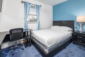 4 bedrooms, in-room safe, desk, free WiFi
