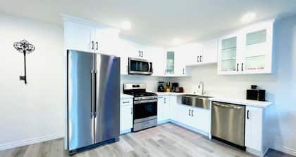 45% OFF Upland 2 Master Bedrooms W/ Yard - Close To Airport & Colleges