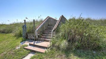 Enceinte de lâhĂ©bergement
