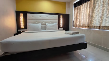 Standard Double Room | City view