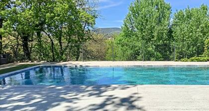 GĂźte en pleine nature