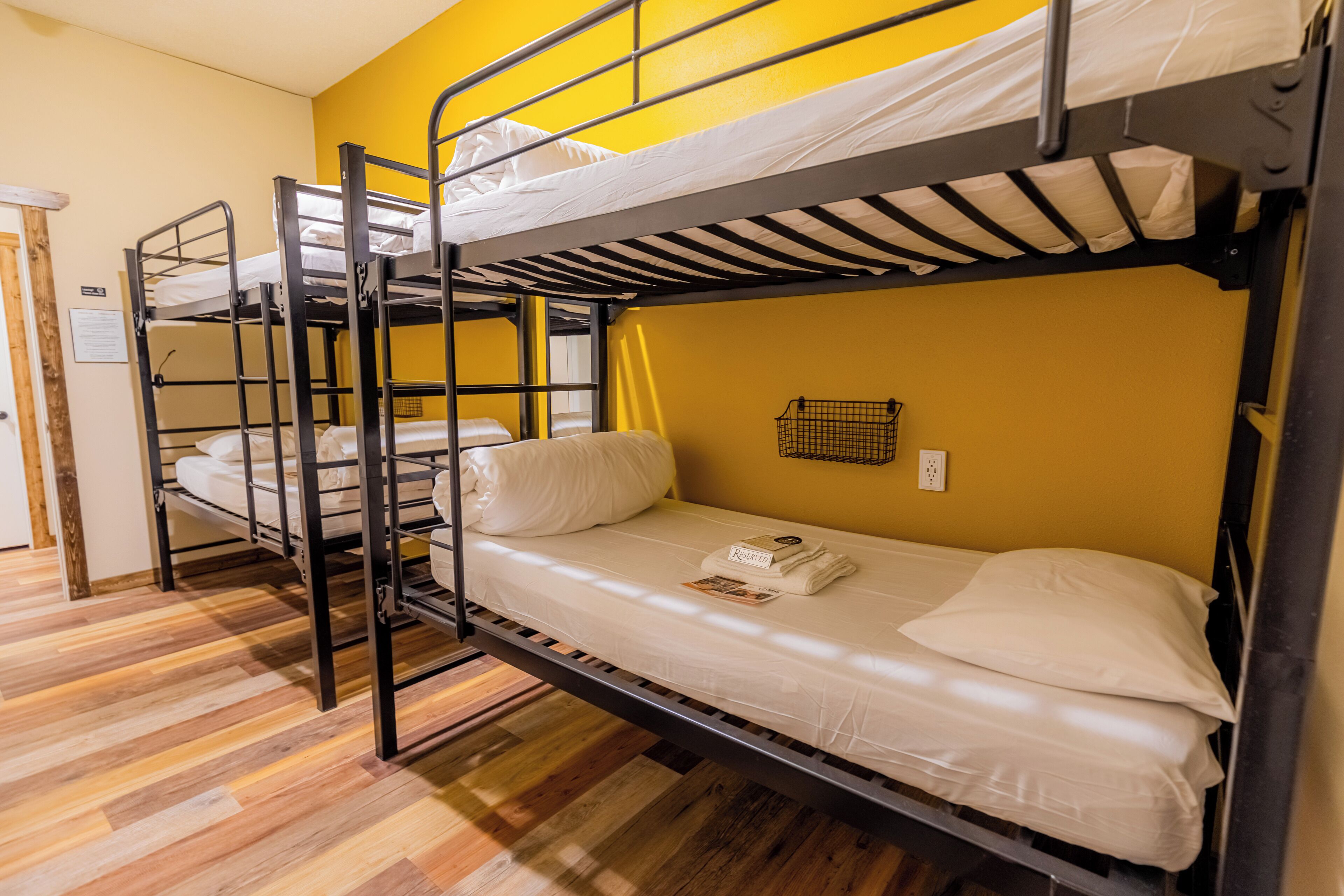 Free WiFi, bed sheets