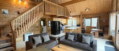 TV, Hulu, streaming services