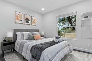 4 habitaciones, cuna de viaje, wifi y ropa de cama