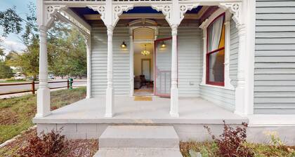 Retha Victorian - Gunnison