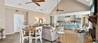 033 Brand House by ACP