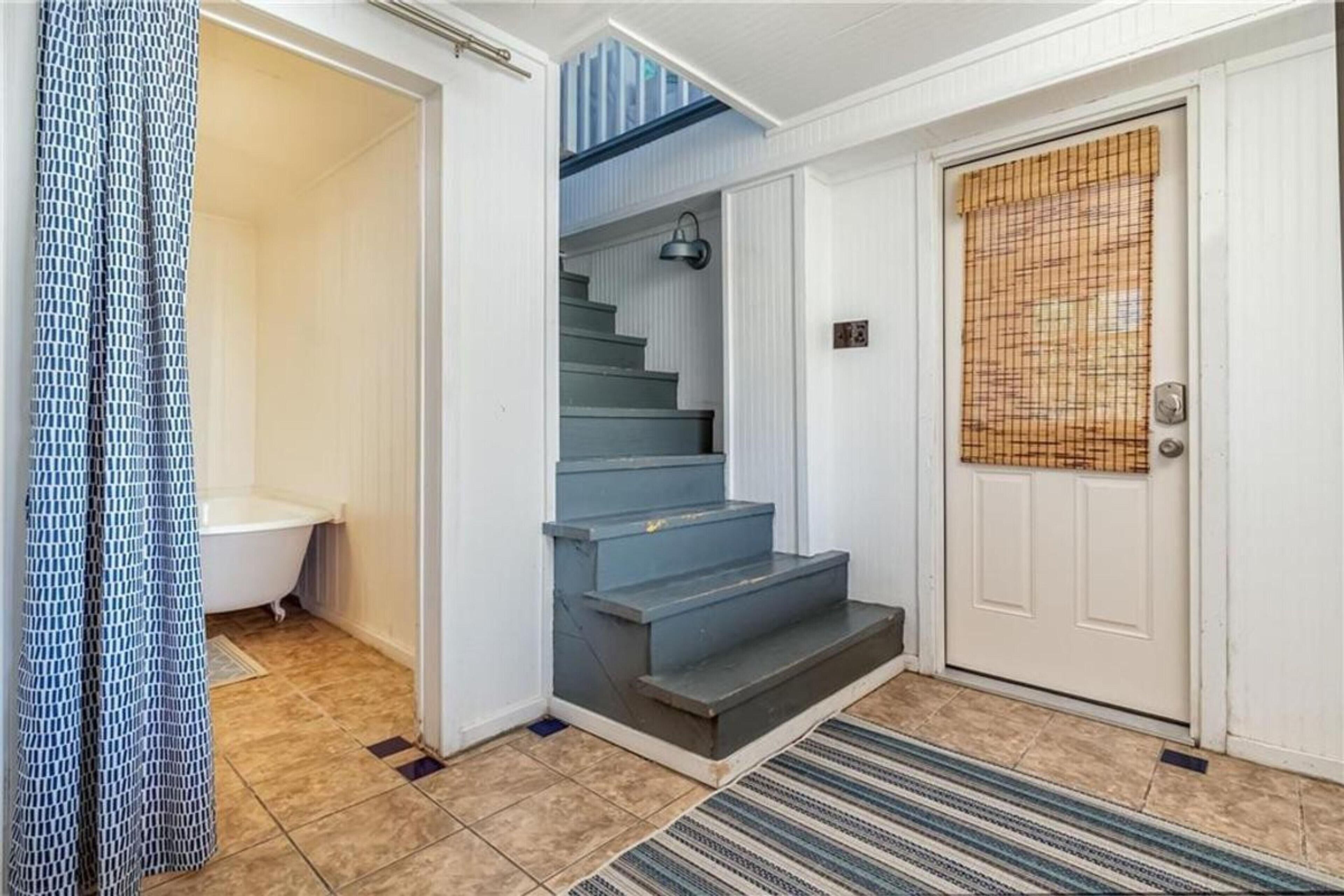 House, 3 Bedrooms | Interior