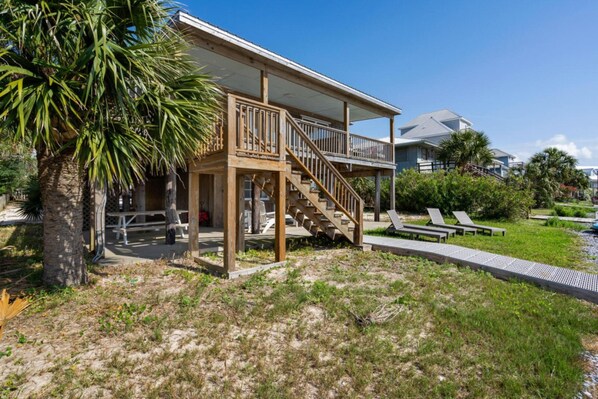 House, 3 Bedrooms | Exterior