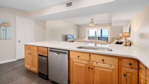Condo, 3 Bedrooms | Private kitchen - 022 Sandcastle 5E by ACP (Dauphin Island)