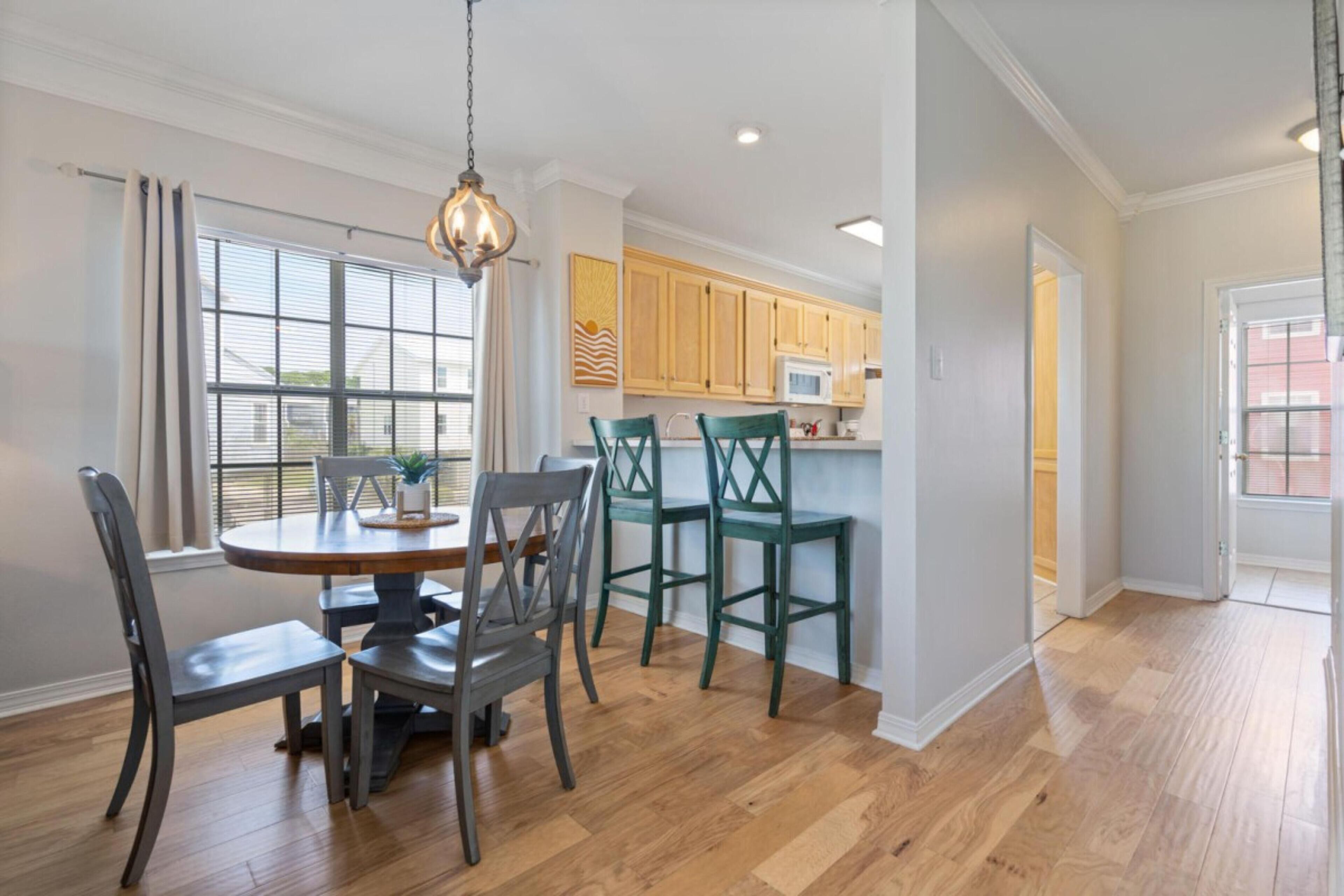 Condo, 2 Bedrooms | In-room dining