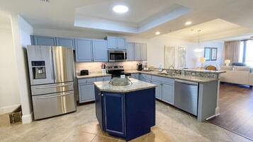 Condo, 3 habitaciones | Cocina privada