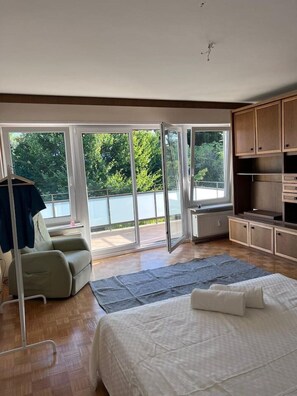 3 bedrooms, WiFi