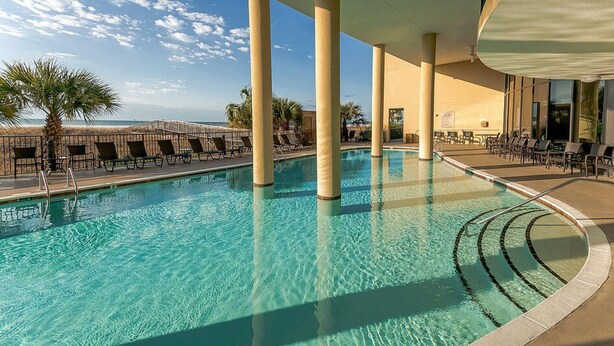 콘도, 침실 2개 | 수영장 | 실내 수영장, 야외 수영장