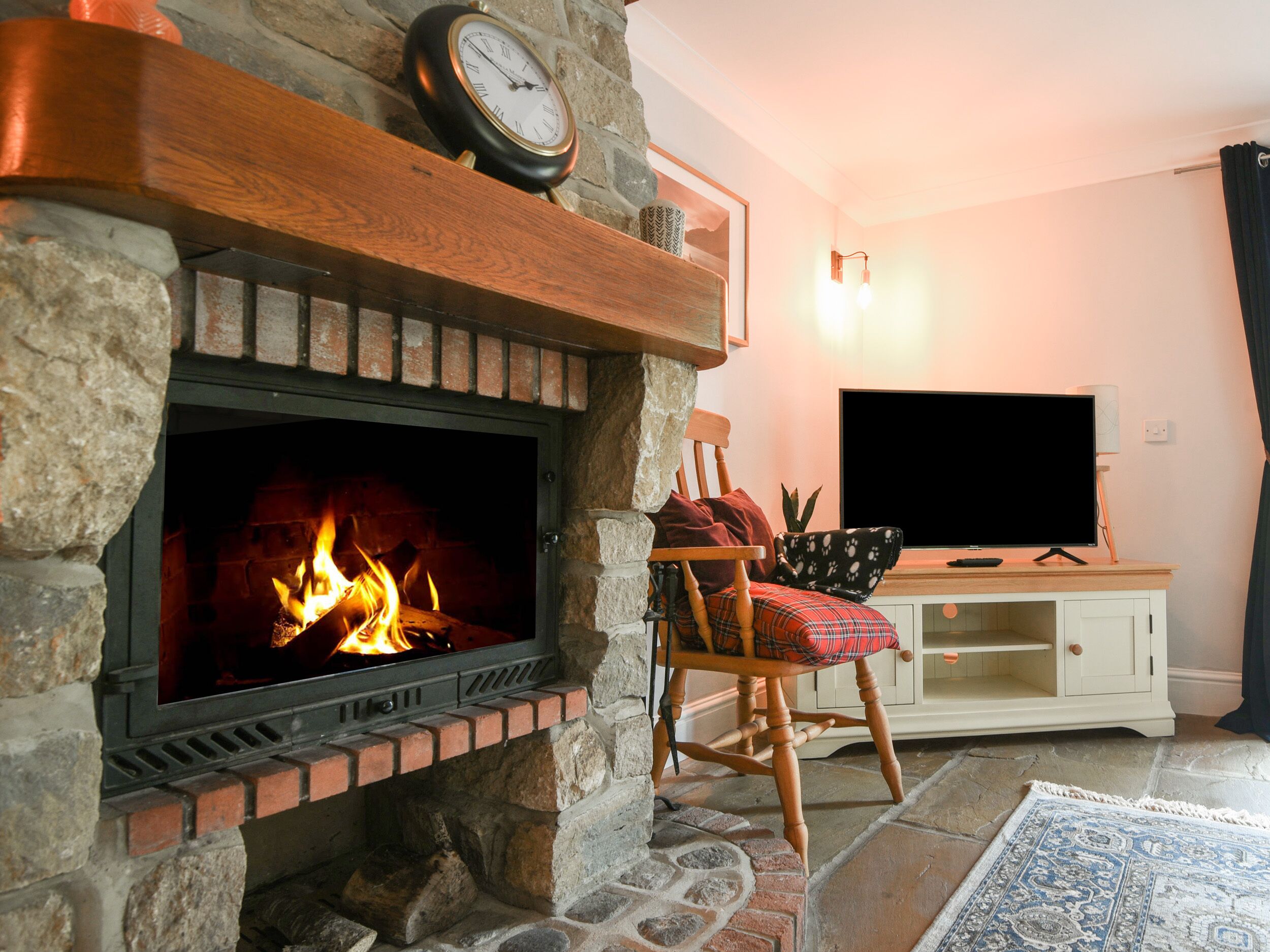 TV, fireplace, DVD player