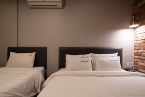 Deluxe Twin Room | Premium bedding, free minibar, desk, blackout drapes - NO25 HOTEL YEONSAN (Busan)