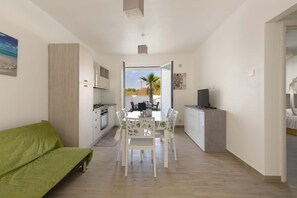 1-inch LCD TV with digital channels, TV - 2118 Residence Valentina - Appartamento Armonia by Barbarhouse (Nardò)