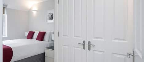 Apartamento estándar | 2 dormitorios, caja fuerte, tabla de planchar con plancha y wifi gratis