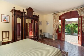 5 chambres, lit de bébé portatif, accès au Wi-Fi (inclus)
