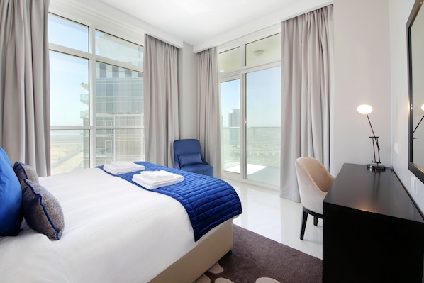 Standard Apartment | 3 bedrooms, iron/ironing board - 3 Bedroom Apartment in Artesia Tower B (Dubai)