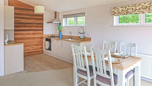 Private kitchen - 2 bedroom accommodation in Doncaster, South Yorkshire (Doncaster, South Yorkshire)