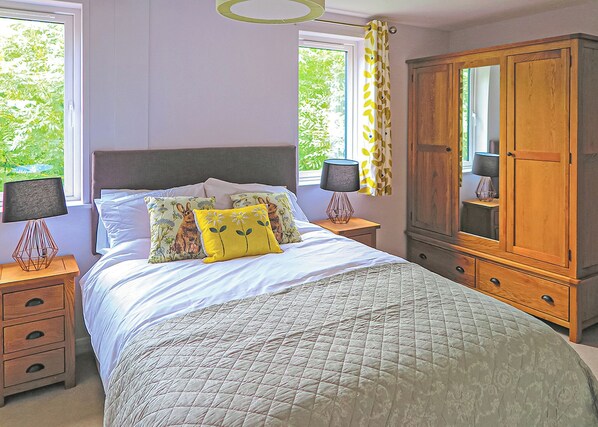 2 bedrooms