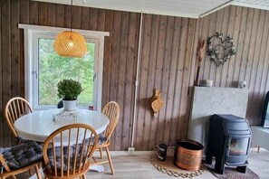Exclusive Cabin, 3 Bedrooms, Mountain View, Lakeside | Living area | Toys - Northern lights Cabin (Sorreisa)