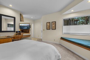 2 habitaciones, escritorio, tabla de planchar con plancha y wifi gratis 