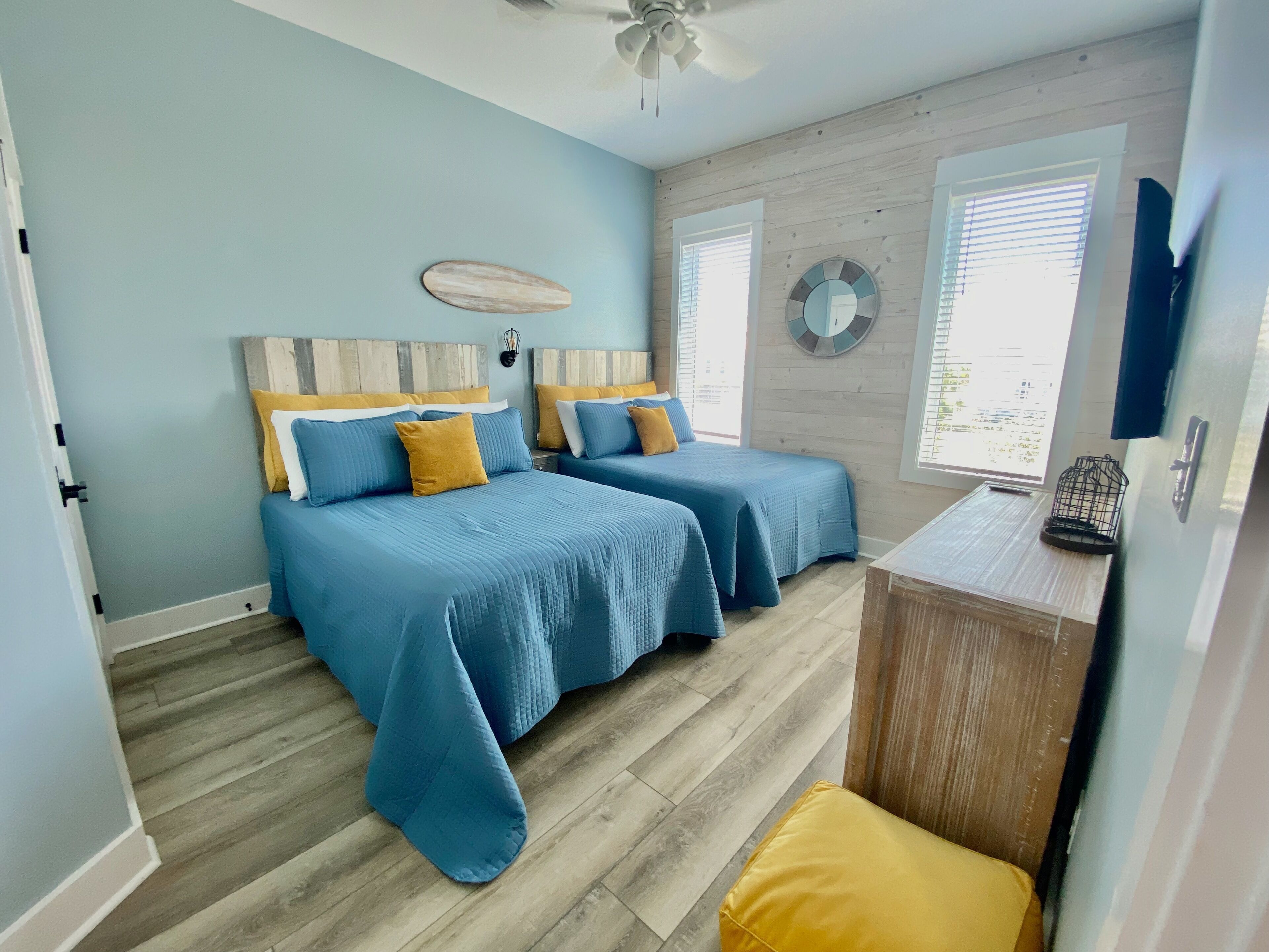 2 多间卧室、熨斗/熨衣板、免费 WiFi、床单