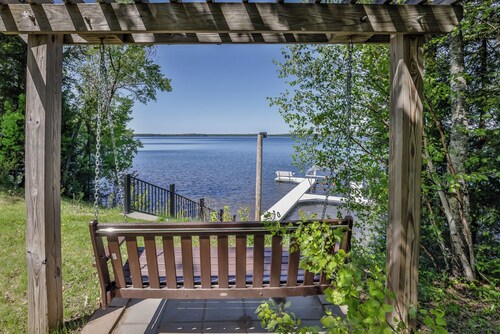 Stepaway Vacation Rentals- Up Nort Retreat