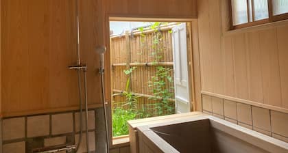 Private 2DK cottage old folk house near the coast room fan special cypress bath included / Numazu Shizuoka