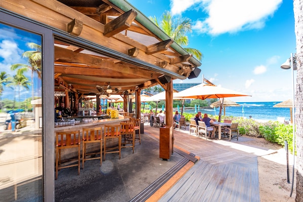 Bar (en la propiedad)