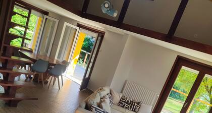 Large and pleasant 150M2 house near Lyon