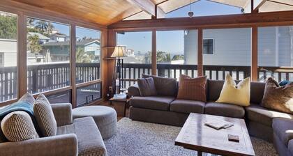 221W: Family Friendly Avalon Home, Golf Cart, Large Deck + Outdoor Dining