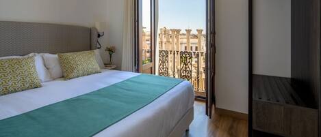 1 bedroom, iron/ironing board, Internet, bed sheets