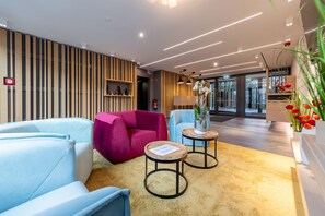 Lobby sitting area - Serways Hotel Hösel (Ratingen)